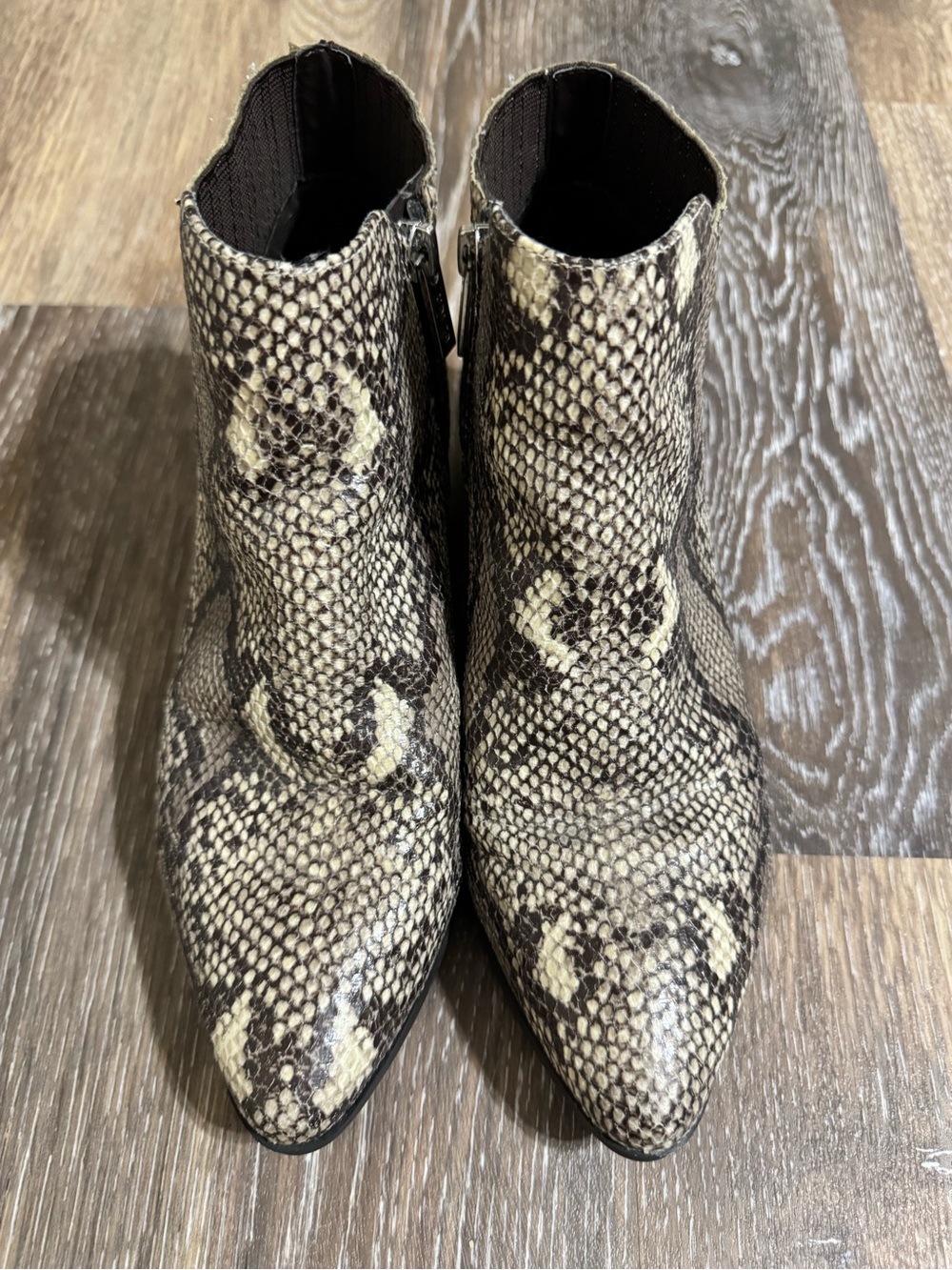 Unisa Snake Print Leather Zipper High Heel Ankle Boots Grey Size 8.5M